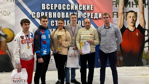 Студенты ЮУрГАУ стали победителями и призерами Всероссийских соревнований по гиревому спорту
