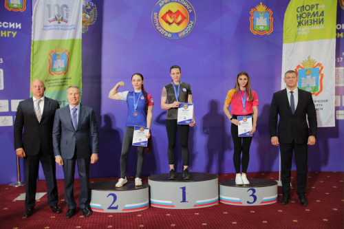 Аспирантка ЮУрГАУ —  призёр Чемпионата России по армрестлингу 