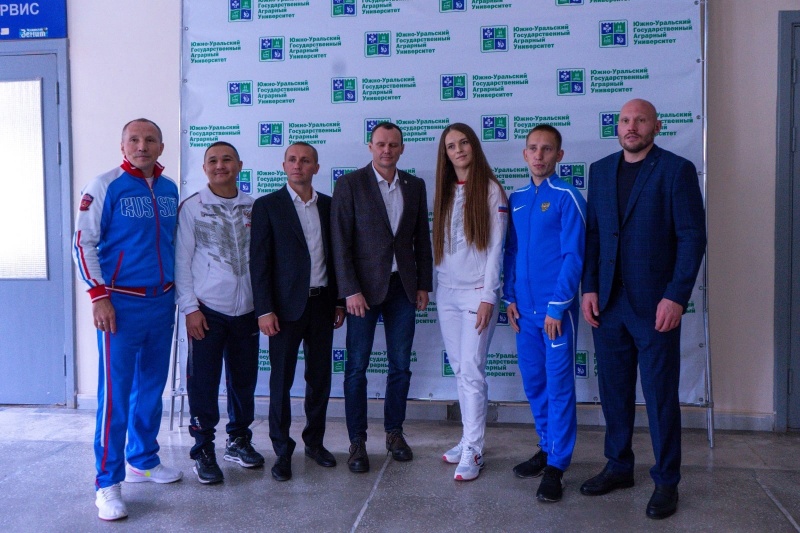 Студенты ЮУрГАУ встретились с ведущими спортсменами Челябинской области