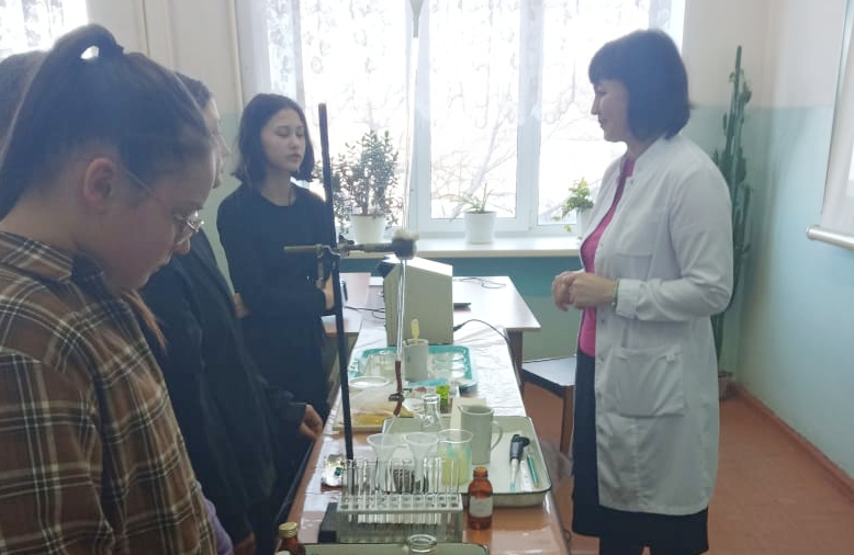 В гостях у кафедры Естественнонаучных дисциплин учащиеся МБОУ «СОШ №47» г. Троицка