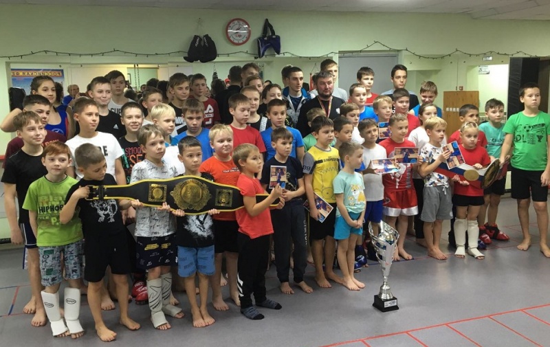 Уроки жизни и мастерства от чемпиона мира по кикбоксингу Виктора Михайлова  