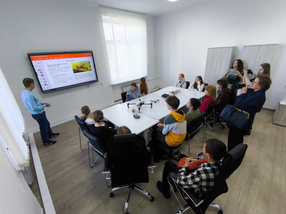 Агрообразование - инвестиции в будущее. Школьники четырех районов области побывали на экскурсии в ЮУрГАУ