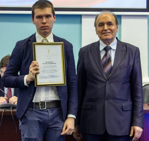 Студентов Института агроинженерии наградили в правительстве региона