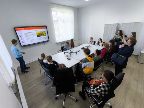 Агрообразование - инвестиции в будущее. Школьники четырех районов области побывали на экскурсии в ЮУрГАУ