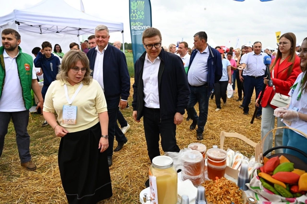 «Я б в Аграрии пошел, пусть меня научат!» ЮУрГАУ представил свои достижения и возможности на региональной  выставке «День Поля-2025»